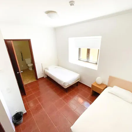 Hi - De Juventude Hostal *