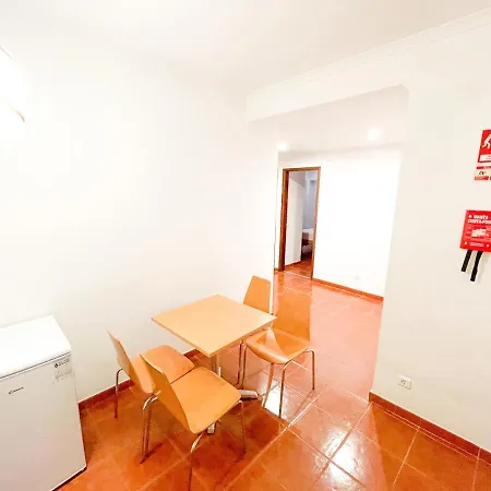 Hostal Hi - De Juventude