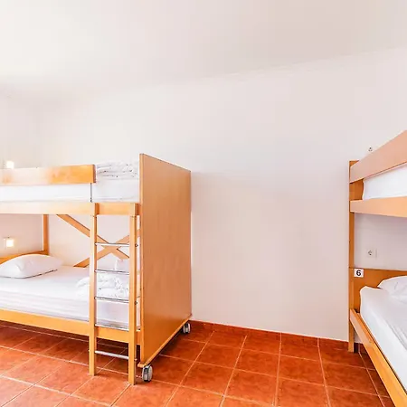 Hi - De Juventude Hostel