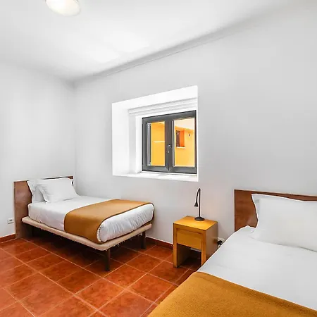 Hi - De Juventude Hostel